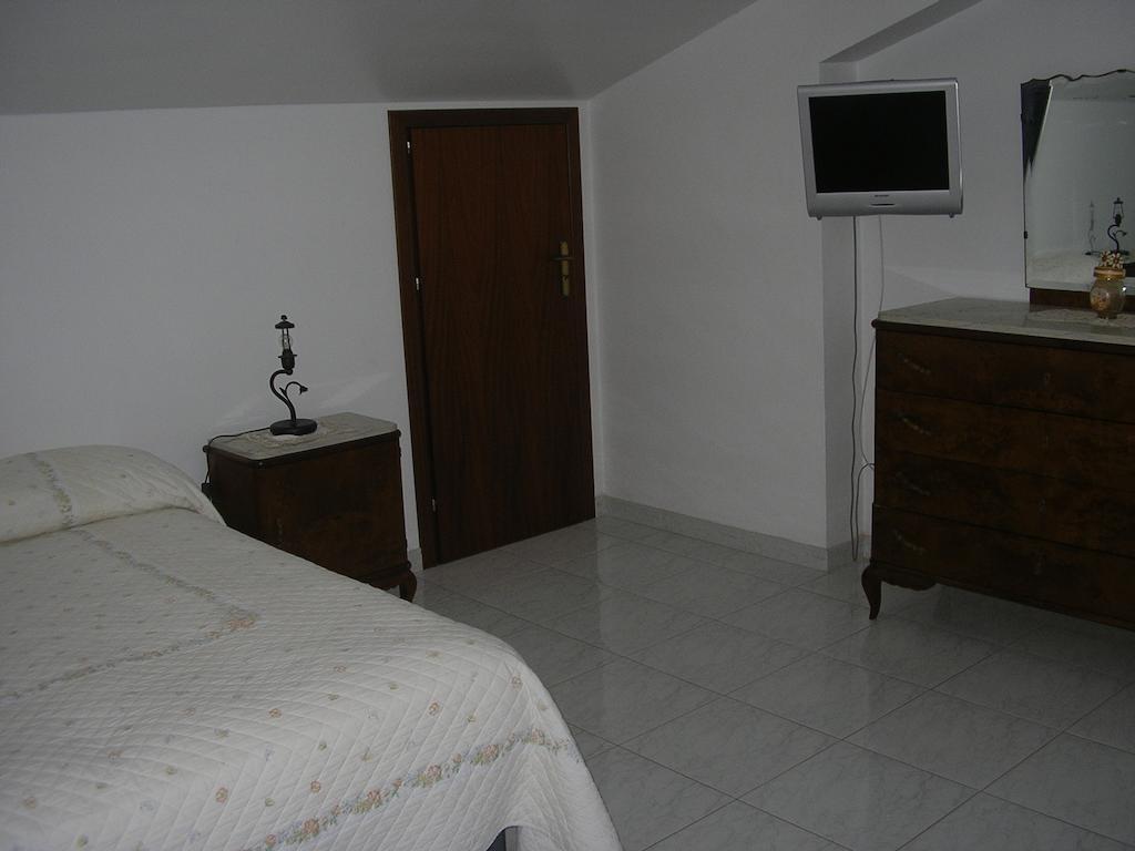 Appartement Terrazza Sul Mare à Gioiosa Marea Chambre photo