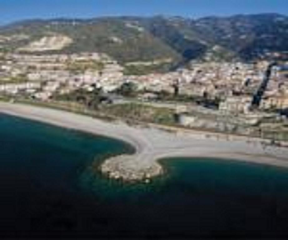 Appartement Terrazza Sul Mare à Gioiosa Marea Extérieur photo